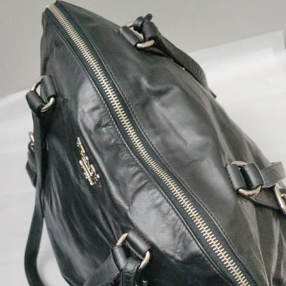 Prada Black Leather New Look Tote Bag - Picture 7 of 14